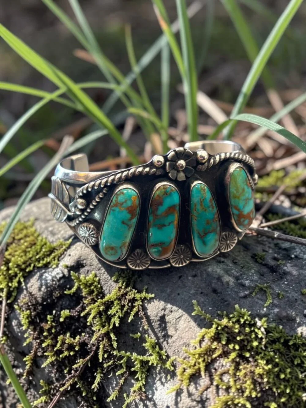 Vintage Navajo Sterling Silver & Turquoise Statement Cuff Bracelet - Picture 2 of 7